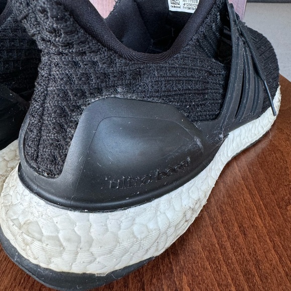 Adidas UltraBoost running shoe, black with white sole - Picture 5 of 10